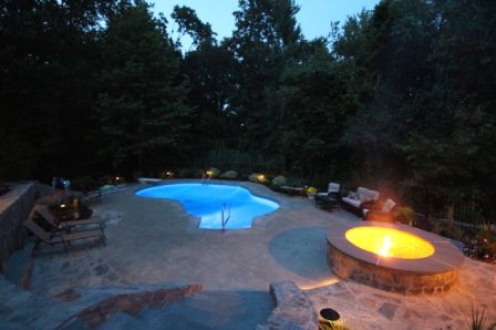 Virgo Residence - pool at night